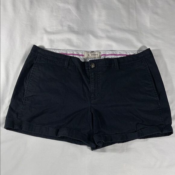 Old Navy womens black Perfect 3.5" Shorts flat front chino shorts - size 14 - Picture 2 of 9